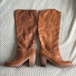 Dolce Vita Brown 100% Leather Knee-High Western Boots Used with love Size 7